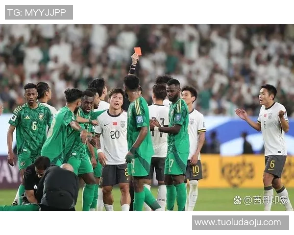 足球明星陨落之路揭秘下滑最快的球员背后故事与原因分析